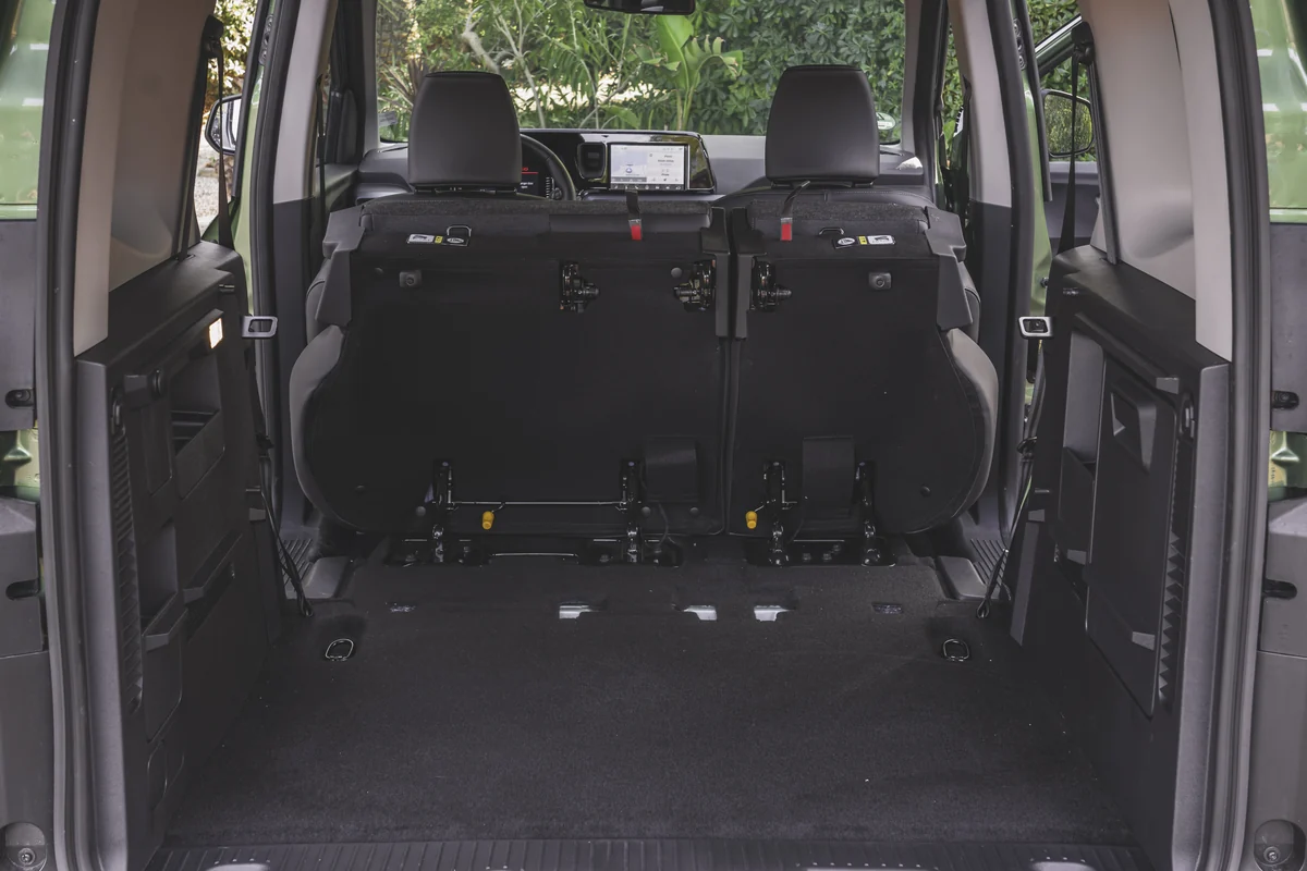 Ford Tourneo Courier bagaj hacmi