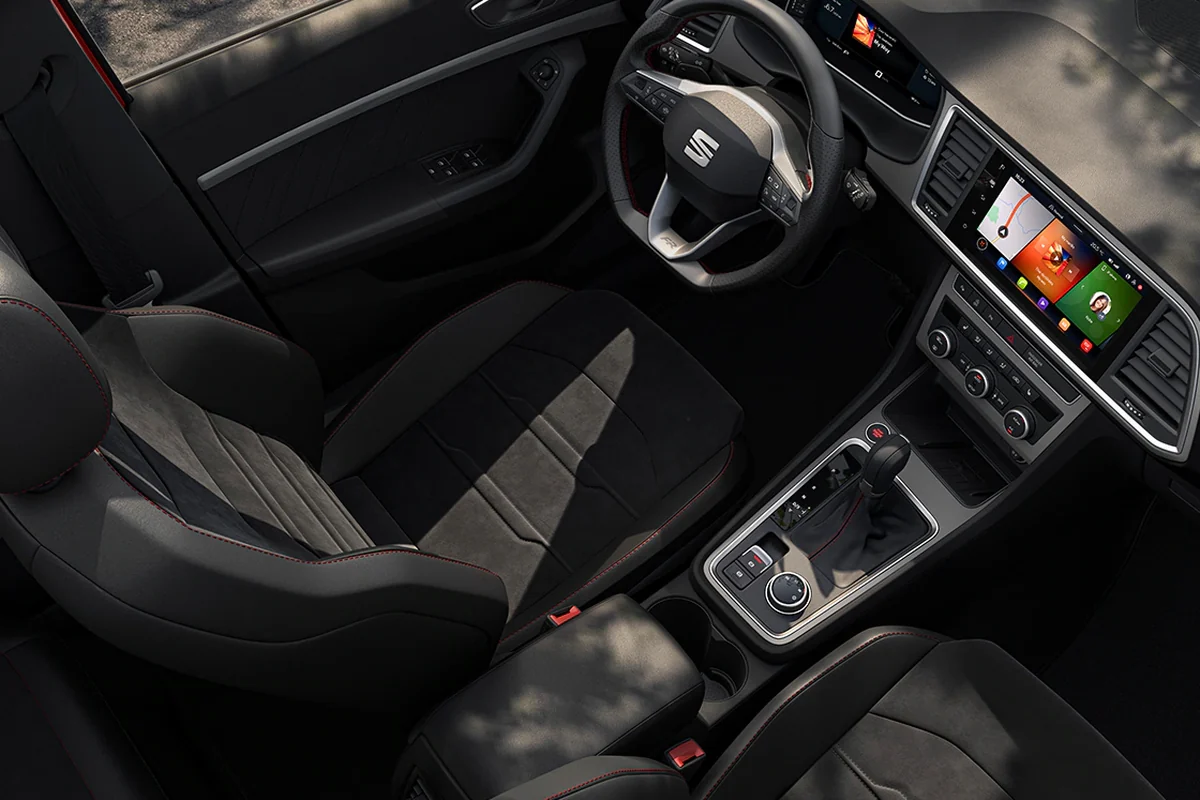 Seat Ateca iç mekân ve gösterge paneli