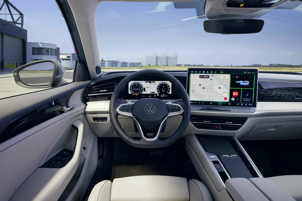 Volkswagen Passat iç mekân ve gösterge paneli